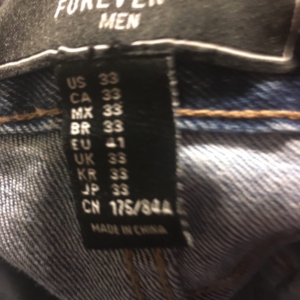 Men’s Ripped Jeans - Picture 5 of 6